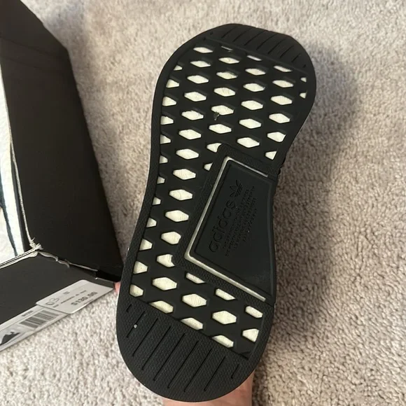 adidas NMD R2 womens - Picture 5 of 5